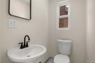 18050 Wisconsin Street, Detroit, MI 48221 - Photo 18
