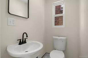 18050 Wisconsin St, Detroit, MI 48221 - Photo 18