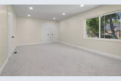 18050 Wisconsin Street, Detroit, MI 48221 - Photo 22