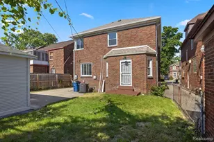 18050 Wisconsin St, Detroit, MI 48221 - Photo 32