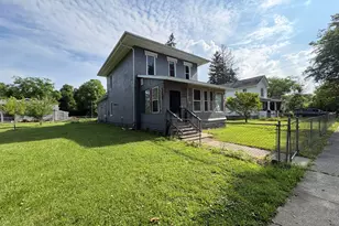 216 W Chestnut St, Albion, MI 49224 - Photo 2