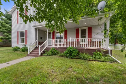 228 E Bacon Street, Hillsdale, MI 49242 - Photo 2