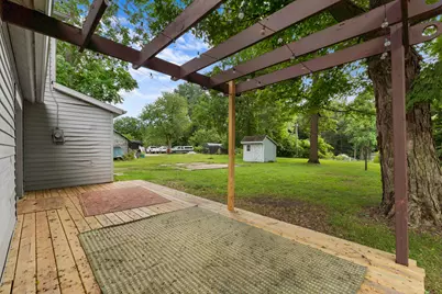 228 E Bacon Street, Hillsdale, MI 49242 - Photo 26