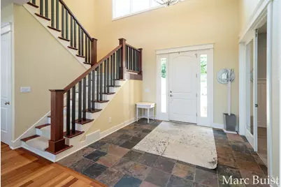 421 N Lake Drive, Caledonia, MI 49316 - Photo 8