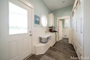 421 N Lake Dr, Caledonia, MI 49316 - Photo 40