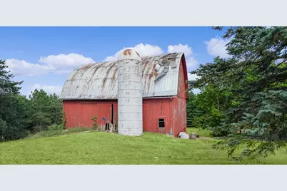 4500 W W Howard City-Edmore, Six Lakes, MI 48886 - Photo 52