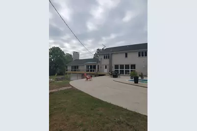 4500 W W Howard City-Edmore, Six Lakes, MI 48886 - Photo 12