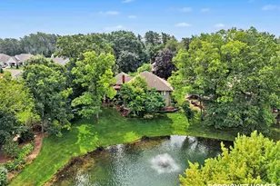 6270 Heathmoor Ct SE, Grand Rapids, MI 49546 - Photo 2