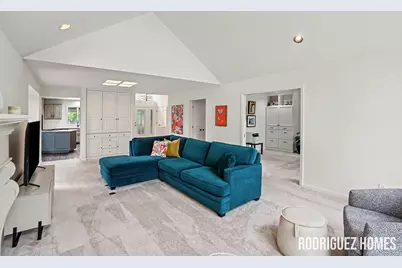 6270 Heathmoor Court SE, Grand Rapids, MI 49546 - Photo 8