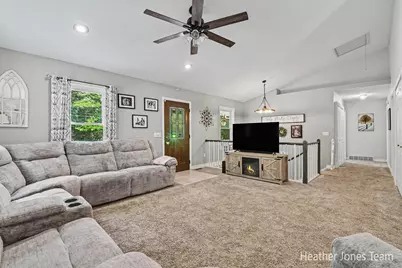 6936 Schmeid Road, Lakeview, MI 48850 - Photo 4
