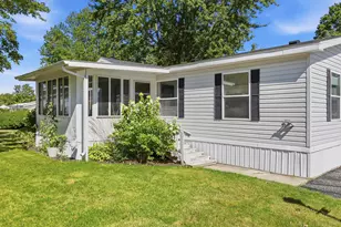 65 Hemlock Ave NE, Cedar Springs, MI 49319 - Photo 4