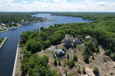 W Waters Edge Drive #10, Scottville, MI 49454 - Photo 24
