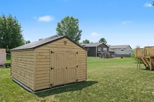 710 Chary Glen Dr NW, Kent City, MI 49330 - Photo 6