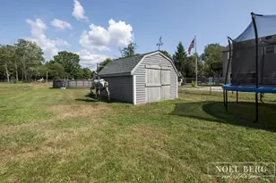 1104 S Drent Rd, Muskegon, MI 49442 - Photo 36