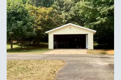 8980 Loveless Drive NE, Rockford, MI 49341 - Photo 18
