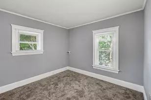 113 E Robinson St, Jackson, MI 49203 - Photo 16