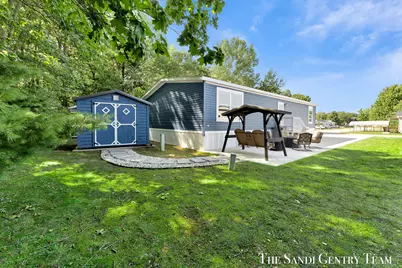 14940 Saint Lawrence Drive, Spring Lake, MI 49456 - Photo 38