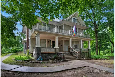 4550 Bowen Boulevard SE, Grand Rapids, MI 49508 - Photo 1