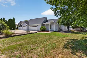 8330 Clear Lake Rd, Grass Lake, MI 49240 - Photo 4