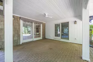 1375 S Woodland Ct, Saline, MI 48176 - Photo 10