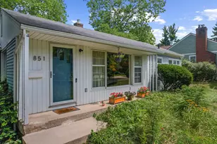 851 Mt Pleasant Ave, Ann Arbor, MI 48103 - Photo 2