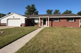 450 College Park Dr, Adrian, MI 49221 - Photo 1