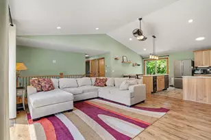 10064 Love Rd, Bellevue, MI 49021 - Photo 12