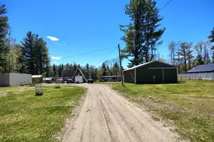 12581 Riverbend Rd, Evart, MI 49631 - Photo 4