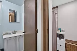5825 Huntington Ave, Ypsilanti, MI 48197 - Photo 34