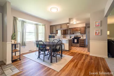 8921 Norman Drive, Jenison, MI 49428 - Photo 14