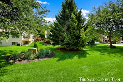 17644 Dustin Drive #16, Spring Lake, MI 49456 - Photo 40