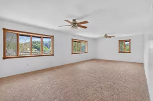 15281 US-12, Brooklyn, MI 49230 - Photo 6
