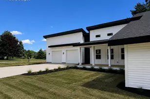 8411 Peninsula Dr W, Stanwood, MI 49346 - Photo 2