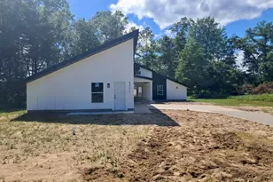 8411 Peninsula Dr W, Stanwood, MI 49346 - Photo 6
