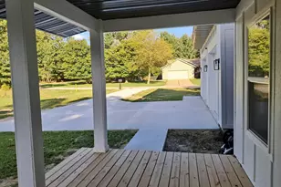 8411 Peninsula Dr W, Stanwood, MI 49346 - Photo 4