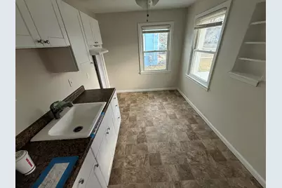 22765 Rosalind Avenue, Eastpointe, MI 48021 - Photo 12