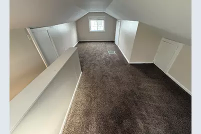 22765 Rosalind Avenue, Eastpointe, MI 48021 - Photo 10