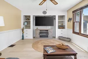 3216 Hillcroft Ave SW, Wyoming, MI 49548 - Photo 16