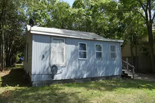 1065 Superior St, Benton Harbor, MI 49022 - Photo 2