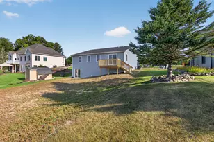 14869 Hilltop Dr, Cement City, MI 49233 - Photo 40