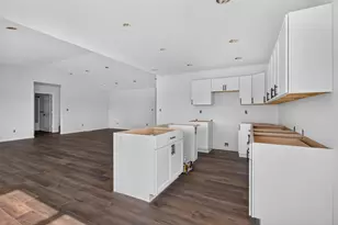 14869 Hilltop Dr, Cement City, MI 49233 - Photo 8