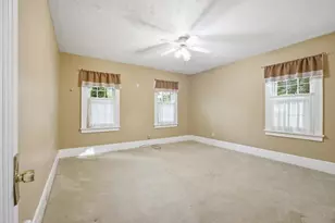 909 Moulton Ave, Muskegon, MI 49445 - Photo 16