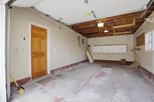 909 Moulton Ave, Muskegon, MI 49445 - Photo 26