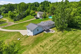 13396 Miracle Dr, Chelsea, MI 48118 - Photo 30