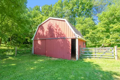 9299 W Avenue E, Vicksburg, MI 49097 - Photo 36