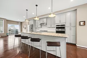 2733 S Spurway Dr, Ann Arbor, MI 48105 - Photo 6