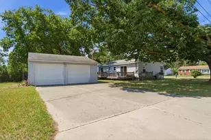 820 Loudon St, Big Rapids, MI 49307 - Photo 16