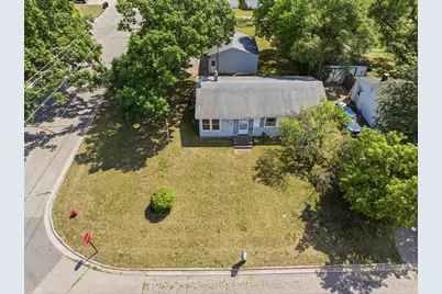 820 Loudon Street, Big Rapids, MI 49307 - Photo 2