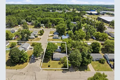 820 Loudon Street, Big Rapids, MI 49307 - Photo 24