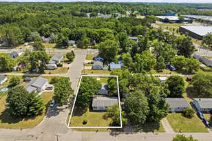 820 Loudon St, Big Rapids, MI 49307 - Photo 24